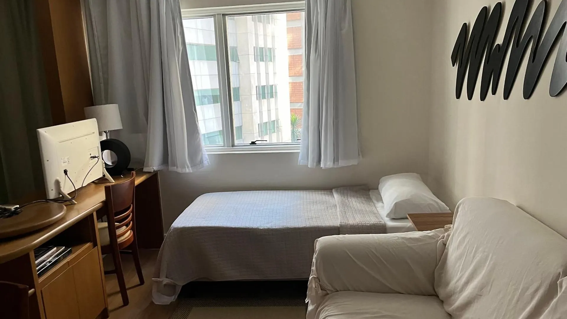 Quarto De Hotel Em Frente Ao Shopping Vila Olimpia Sao Paulo Brazil