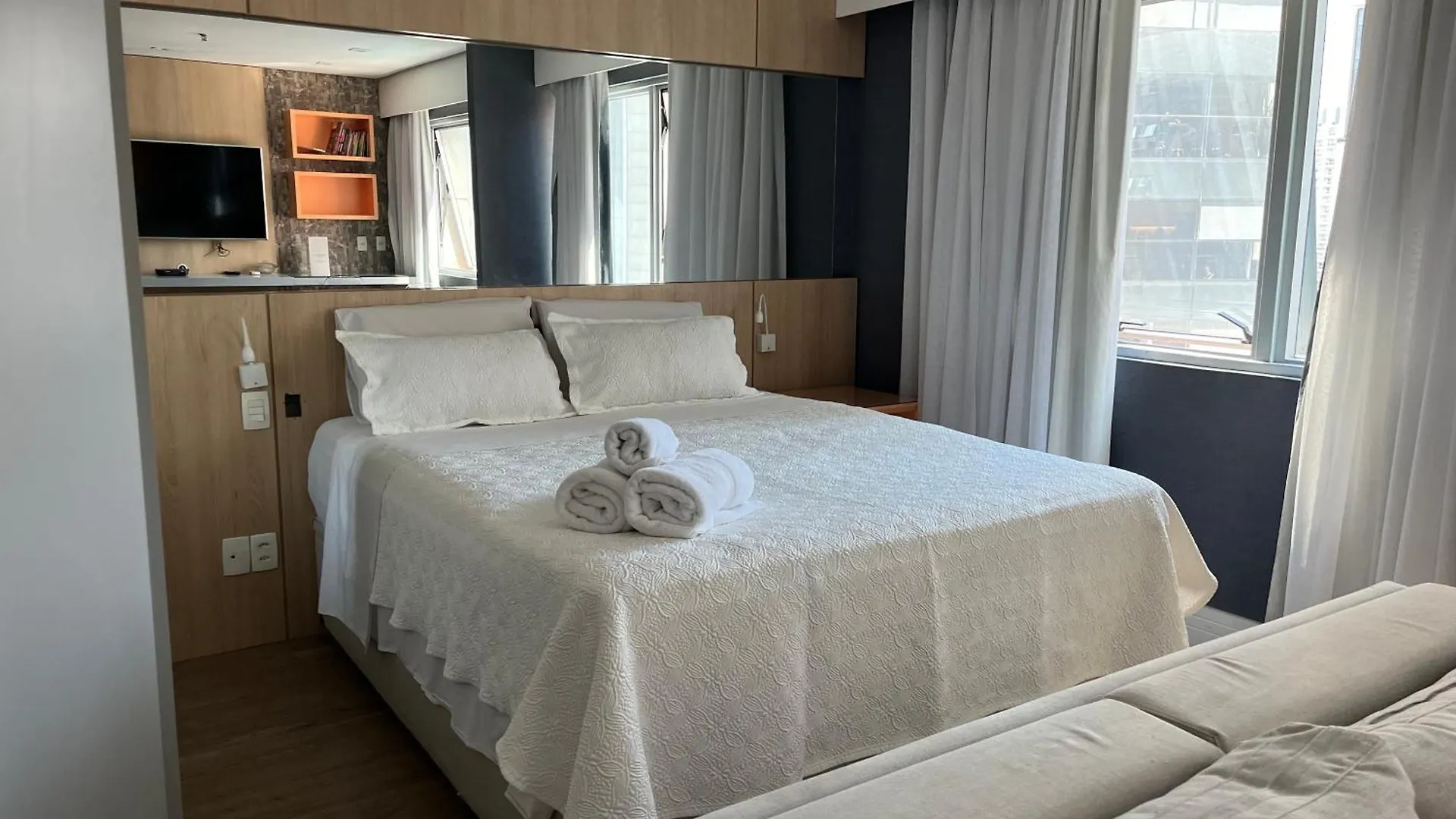 **** Apart-hotel Quarto De Hotel Em Frente Ao Shopping Vila Olimpia São Paulo Brasil