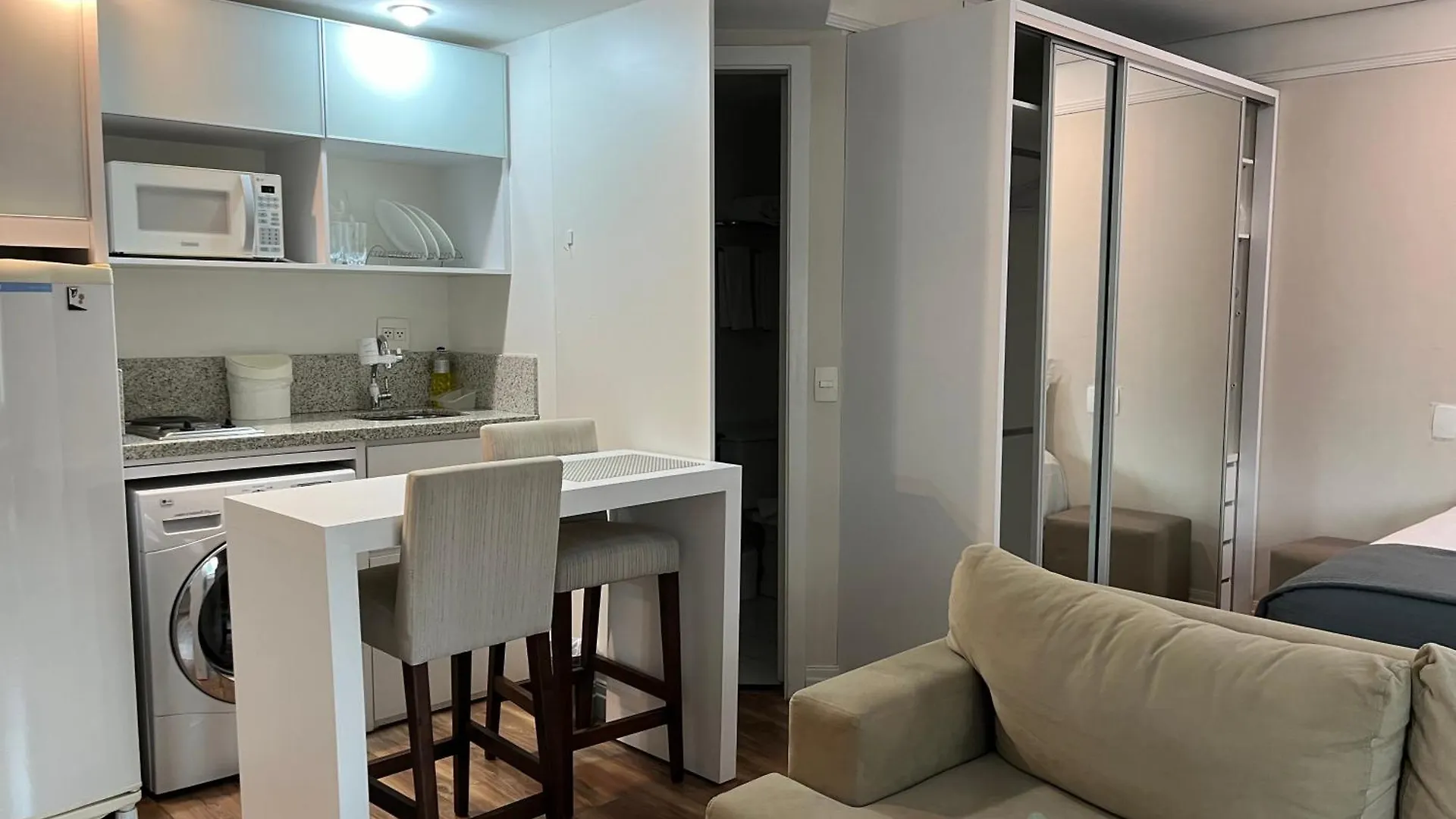 Quarto De Hotel Em Frente Ao Shopping Vila Olimpia São Paulo